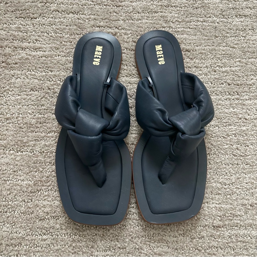 Anthropologie Maeve Puffy Knotted Leather Sandals Navy Blue 9 - Picture 3 of 10